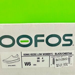 OOFOS Women’s OOmg Eezee Low Shoe Black Cheetah Sz 6. **SOLD***